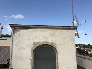 Antena UHF y parabólicas en Sant Vicenç de Montalt